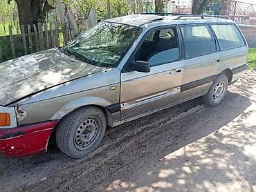 variant: Volkswagen Passat Variant: 1990 г., 1.8 л, Механика, Бензин, Универсал — 2