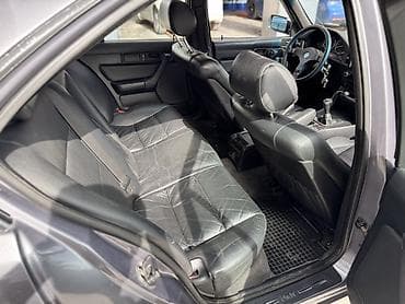 byd yang up: BMW 5 series: 1991 г., Седан — 7
