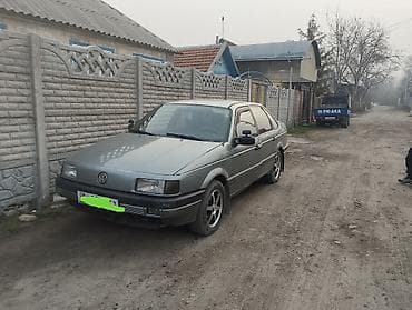 Volkswagen Passat: 1988 г., 1.8 л, Ручные, Бензин, Седан — 2