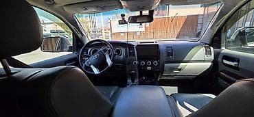 Продажа авто: Toyota Sequoia: 2015 г., 5.7 л, Автомат, Газ, Внедорожник — 9