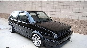 Volkswagen Golf: 1990 г.