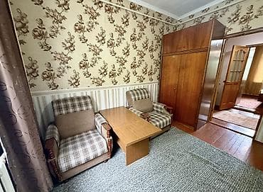 Үйлөрдү ижарага берүү: 70 м², 3 бөлмө, Унаа токтотуучу жай — 2