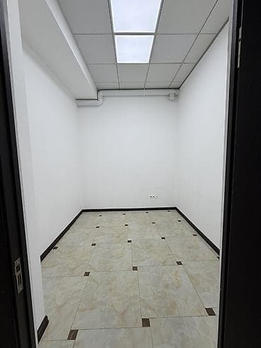сдаю под офис: Аренда офисов, 100 м², В бизнес центре, 1 линия, С юридическим адресом — 4