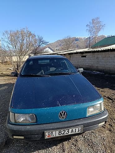 с4 2 6: Volkswagen Passat: 1988 г., Седан — 1