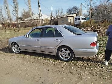 Mercedes-Benz E-Class: 2001 г., 4.3 л, Автомат, Бензин, Седан at lalafo.kg Mercedes-Benz E-Class: 2001 г., 4.3 л, Автомат, Бензин, Седан