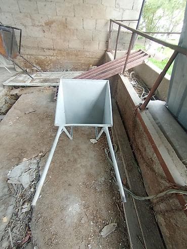 газовые бочки: Садово-строительная тачка и тележка, Стальная, Одноколесная — 2