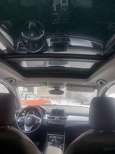 m111 2 2: BMW 2 series: 2018 г., 1.6 л, Автомат, Дизель, Хэтчбэк — 7