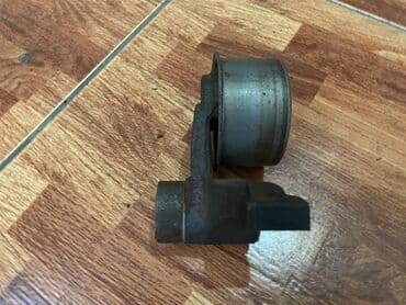 запчасти на мицубиси паджеро 2: Mitsubishi Pajero IO 4G93 натяжитель, Митсубиси ролик с натяжителем — 2