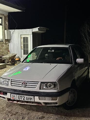стоп сигнал венто: Volkswagen Vento: 1994 г., 1.8 л, Механика, Бензин, Седан — 2