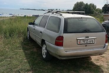 Транспорт: Ford Mondeo: 1999 г., 1.8 л, Механика, Бензин, Универсал — 4