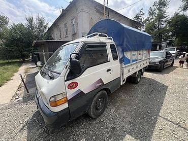 ручной машина: Hyundai Porter — компактный бортовой грузовик с тентованным кузовом — 3