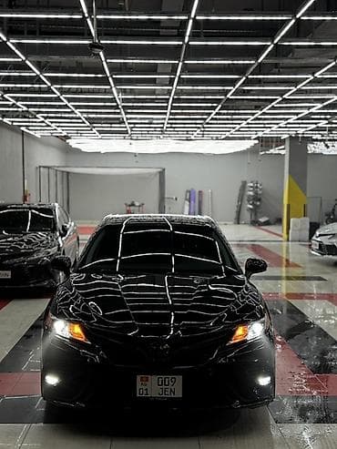 Toyota: Toyota Camry: 2020 г., 2.5 л, Автомат, Бензин, Седан — 5