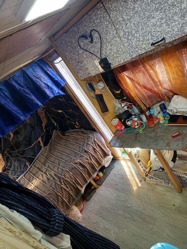 тайота грузовой: Продам кемпинг срочно внутри свет,кровати полки для вещей на 4 — 12