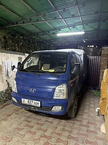 howo центр: Легкий грузовик, Hyundai, Стандарт, До 1 т, Б/у — 1
