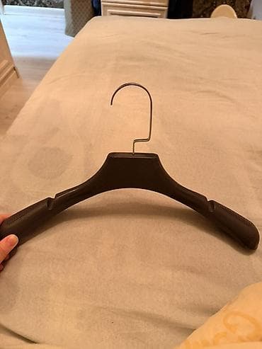 торговые вешалки: Вешалки, плечики — 6