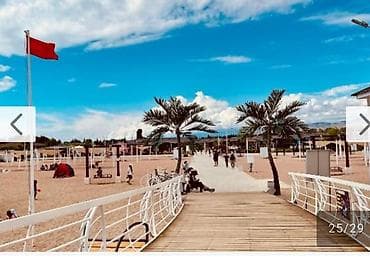 бу коляски в бишкеке: Пляжный комплекс с пешеходной набережной и пирсом - Просторный — 1