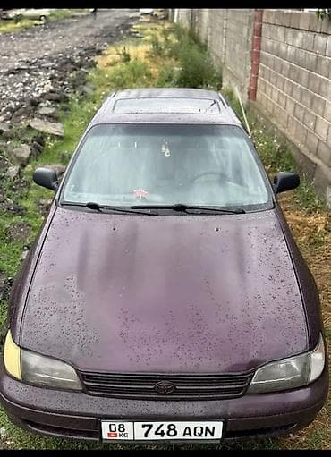 210 салон: Toyota Carina E: 1992 г., 1.6 л, Механика, Бензин, Седан — 3