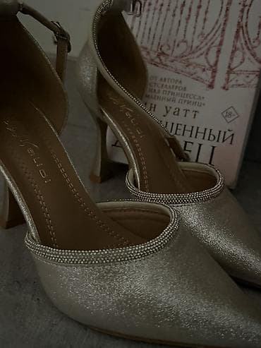 Женская обувь: Туфли-лодочки на каблуке с ремешком вокруг щиколотки. ✨ Продам — 3