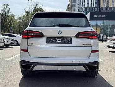 малометражки авто: BMW X5: 2020 г., 4.4 л, Кроссовер — 2