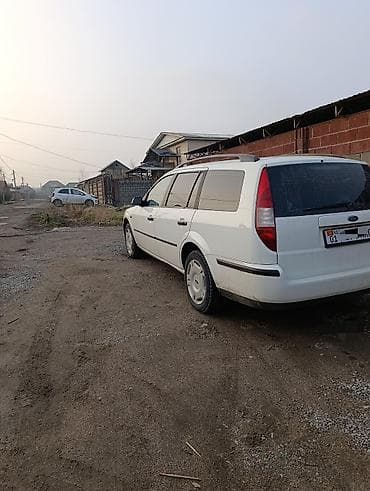 ford: Ford Mondeo: 2003 г., 1.8 л, Механика, Бензин, Универсал — 3