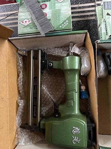 Дом и сад: Пневматический пистолет -степлер/гвоздезабиватель Air Nailer (Air — 3