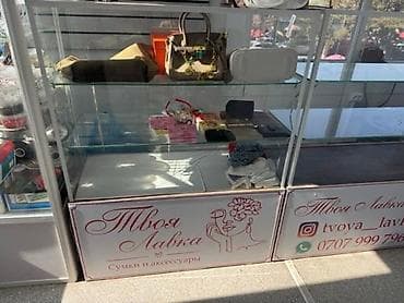 тикме машина: Стеклянные торговые витрины для магазина аксессуаров/одежды - — 5