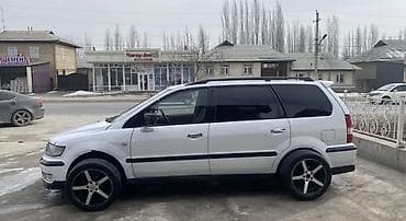 руль делика: Mitsubishi Chariot: 2002 г., 2.4 л, Автомат, Бензин, Минивэн — 2