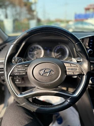 Продажа авто: Hyundai Sonata: 2019 г., 2 л, Газ — 4