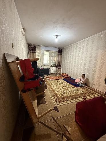 кв продаю: 2 комнаты, 43 м², 104 серия, 4 этаж, Старый ремонт — 1