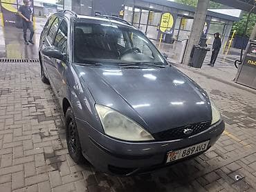 Ford Focus: 2004 г., 1.6 л, Механика, Бензин, Универсал