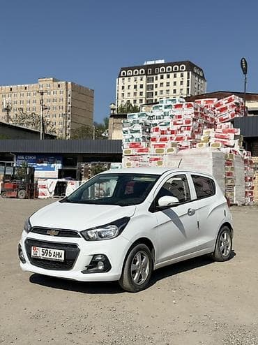 hyundai porter2: Chevrolet Spark: 2018 г., 1 л, Вариатор, Бензин, Хэтчбэк — 3