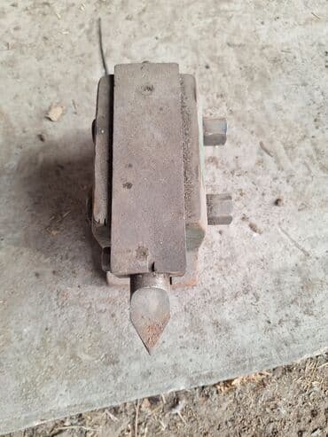 Генераторы: Большой набор инструмента для нарезания резьбы и слесарно-токарных — 10