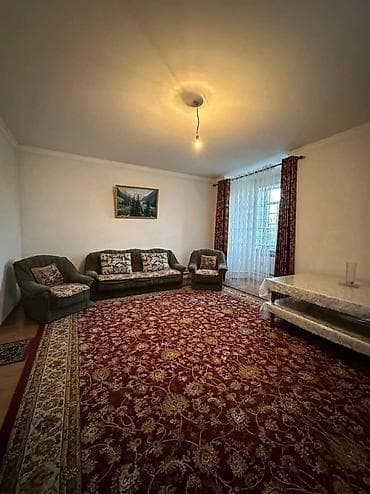 гараж продам: Просторный двухэтажный дом с благоустроенным двором и садом. Основные — 7