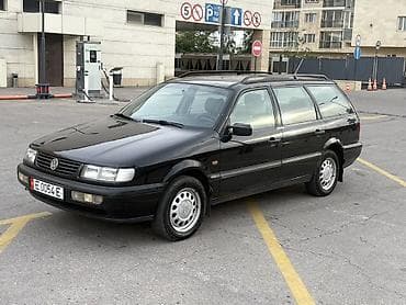 Volkswagen Passat Variant: 1995 г., 2 л, Механика, Бензин, Универсал