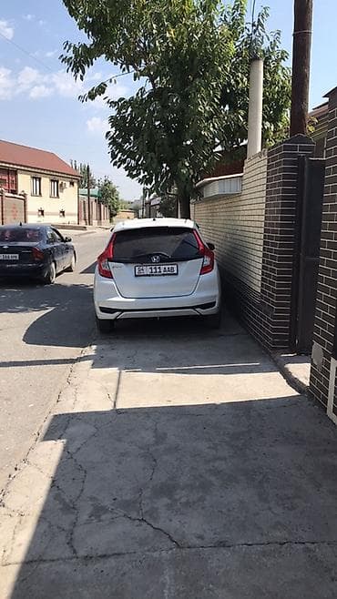 bmw 35: Honda Fit: 2019 г., 1.5 л, Вариатор, Бензин, Хэтчбэк — 2
