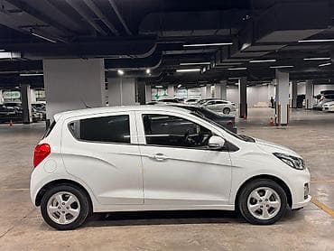 Продажа авто: Chevrolet Spark: 2019 г., 1 л, Автомат, Бензин, Хэтчбэк — 6