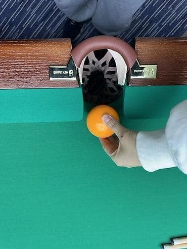 спартивные одежды: Профессиональный бильярдный стол для русской пирамиды - Размер — 6