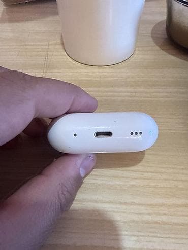 света: Вкладыши, Apple, Б/у, Беспроводные (Bluetooth), Классические — 3