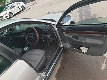 Audi: Audi A4: 1999 г., 1.8 л, Ручные, Бензин, Седан — 4