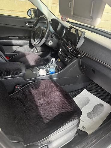 Продажа авто: Kia K5: 2017 г., 2 л, Автомат, Газ, Седан — 5