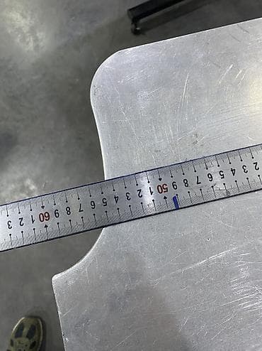 Упаковочно-фасовочные аппараты: Набор для шелкографии Характеристики: - Карусель на 6 столов/платформ — 3