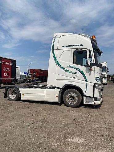 fr v: Тягач, Volvo, 2019 г., Без прицепа — 4