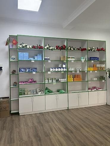 кресло парикмахерские: Полки для магазина, стеллаж, мебель — 3