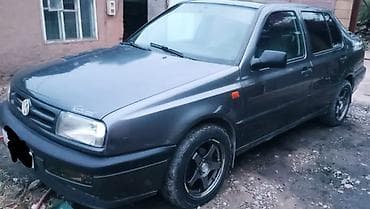 byd leopard 3: Volkswagen Vento: 1995 г., 1.8 л, Механика, Бензин, Седан — 5