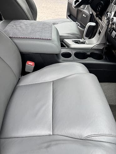 тойота приус с: Toyota Sequoia: 2008 г., 5.7 л, Автомат, Газ, Внедорожник — 2