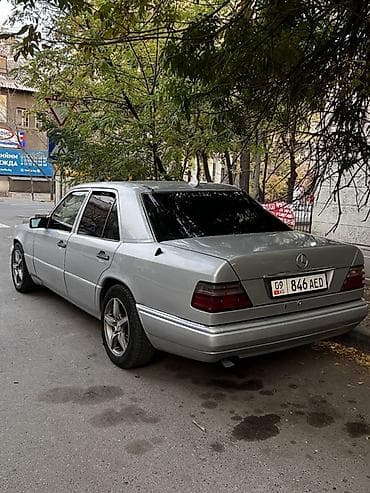 om 366: Mercedes-Benz W124: 1995 г., 2 л, Механика, Бензин, Седан — 3
