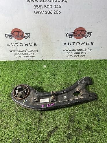 Рычаг подвески Hyundai Santa Fe DM D4HA 2.0 DIESEL прав. (б/у)