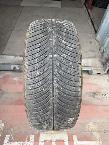 купить шины michelin бу: Шины 245 / 45 / R 19, Зима, Б/у, 1 шт, Легковые, Корея, Michelin — 1