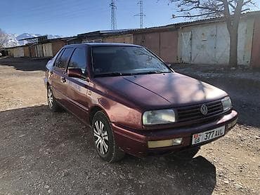 вента 2 8: Volkswagen Vento: 1993 г., 2 л, Механика, Бензин, Седан — 6