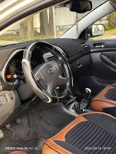 prius plus: Toyota Avensis: 2003 г., 1.8 л, Механика, Бензин, Седан — 9